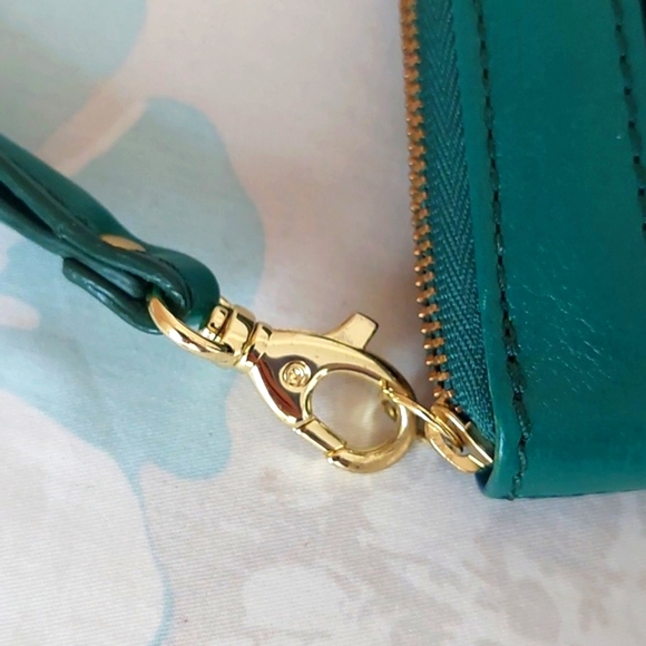 Fossil long zip around leather wallet - Picture 11 of 12